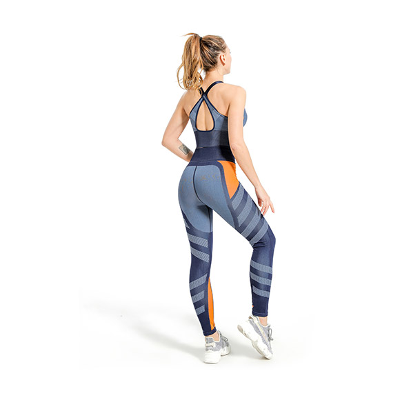 seamless sports bra