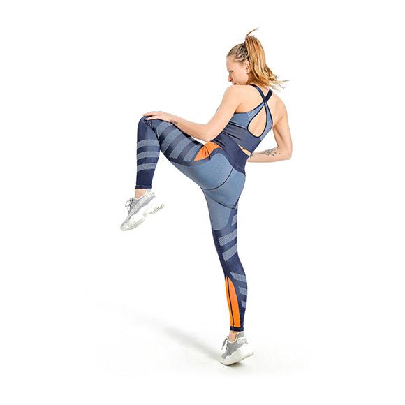 seamless sports bra
