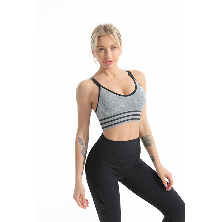 Seamless Activewear Leggings And Sports Bra Set Tw2137 Twinall 